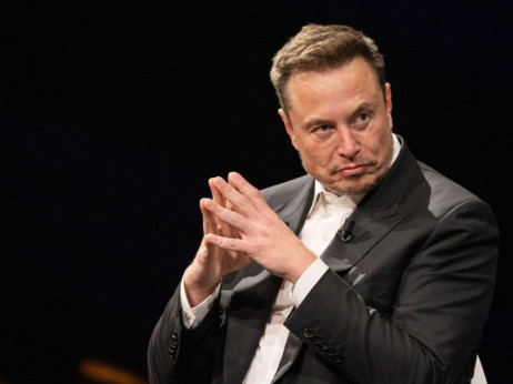 Musk priznao Pentagonu da je ipak razgovarao s Putinom oko Starlinka