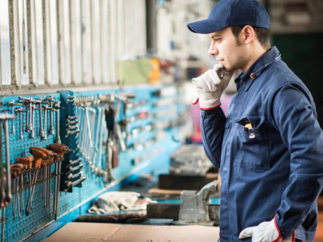 Industrijska proizvodnja i izvoz podbacili u 2025. godini, a manje i turista u Srbiji