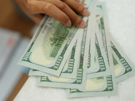 Dolar dotakao novo dno - najniži pad od početka 2025.